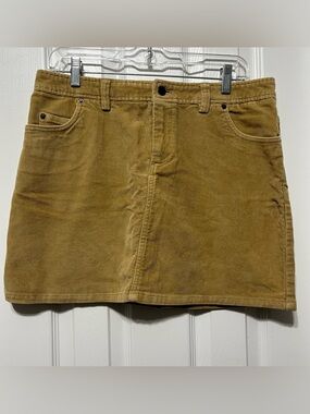 Vineyard Vines Tan Corduroy Skirt